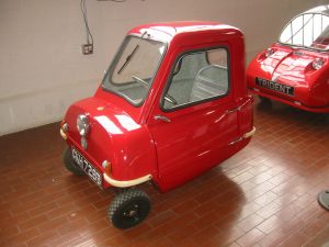 1280px-1965_Peel_P50_The_Worlds_Smallest